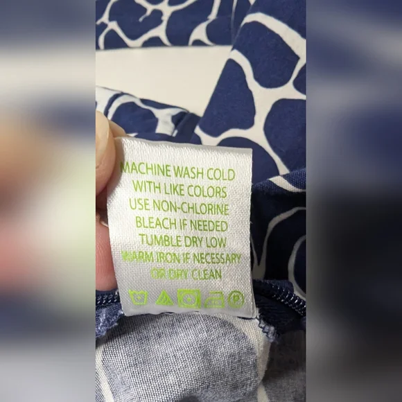 SEE DETAILS - Lilly Pulitzer Womens Size 8 Kristen Capri Cropped Navy Pants - Picture 6 of 15